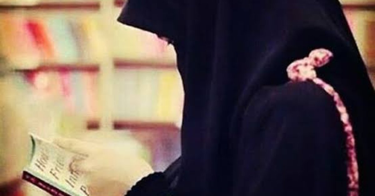 په اسلامي تاریخ کې ښځینه عالمانې او لیکوالې