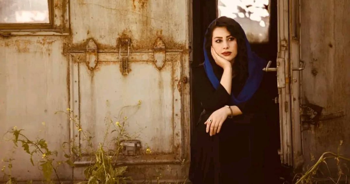 غټ سترګې نجلۍ