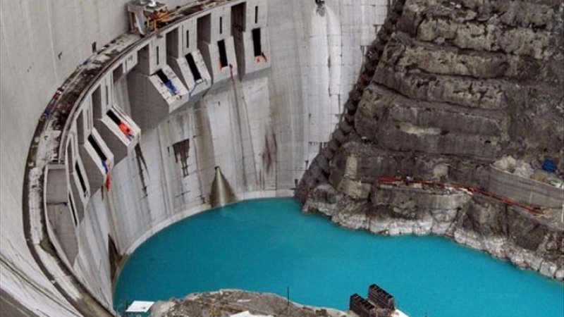 په افغانستان کې د ملي پروژو تطبیق وړاندې احتمالي ننګونو ته پام اړین دي