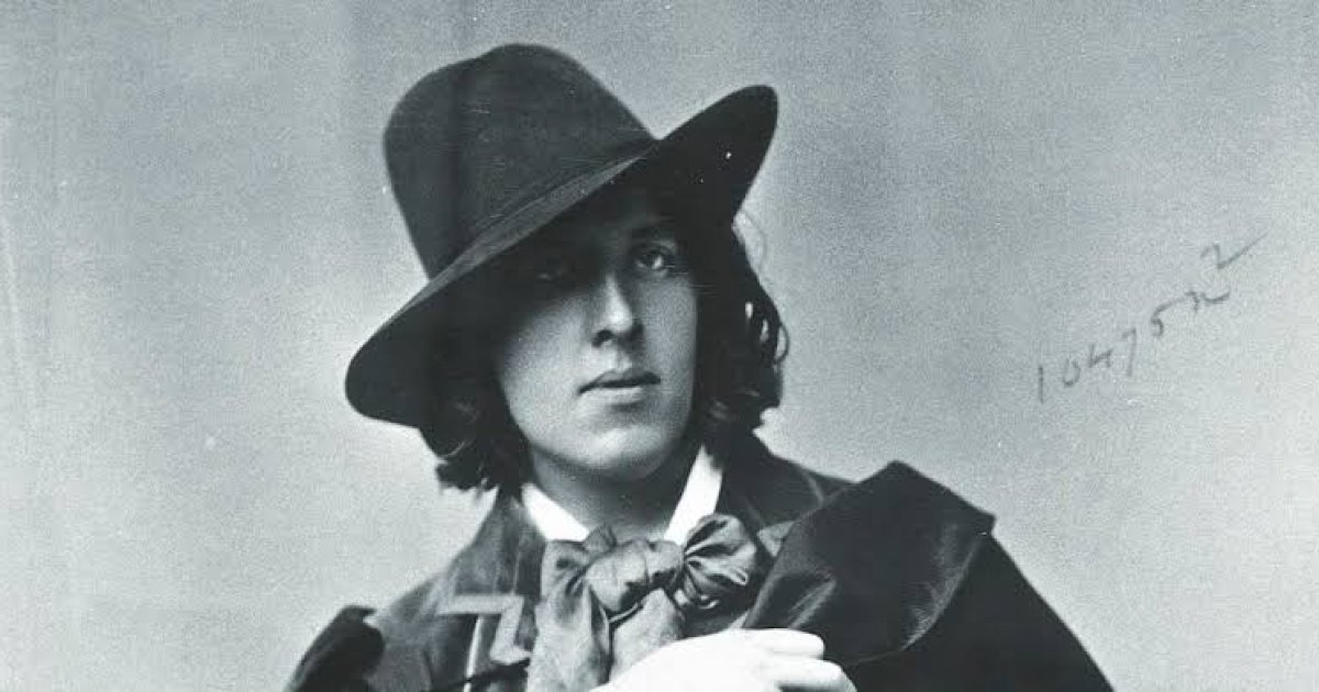 ښکلا پېژندونکی اوسکار وایلډ وپېژنئ