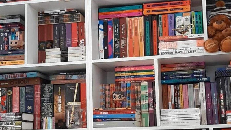 کوم کتاب ولولو او څنګه یې ولولو؟