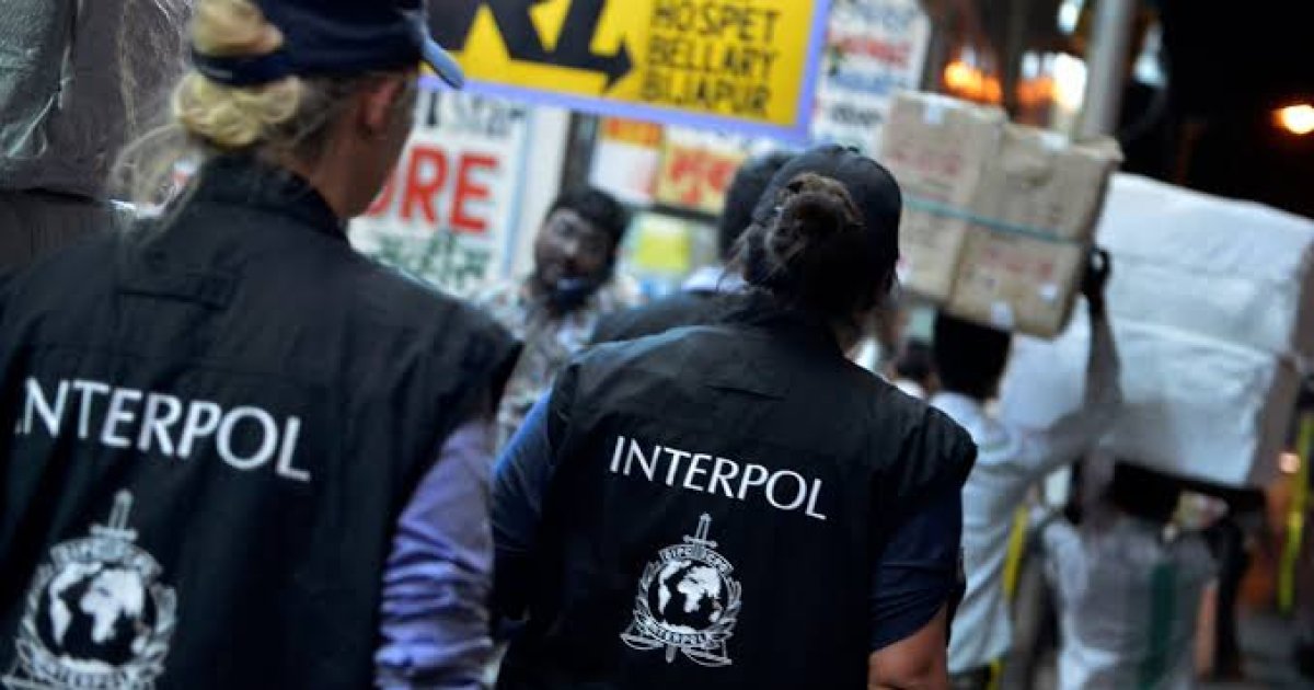 انټرپول پولیس څوک دي؟