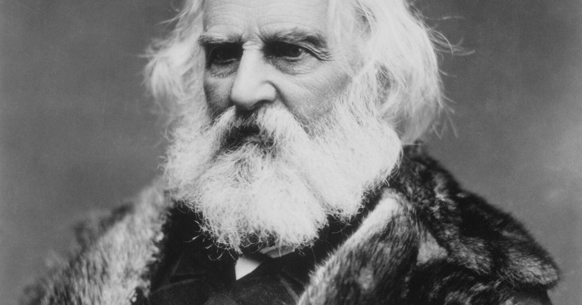 لانګ فیلو وپېژنئ!