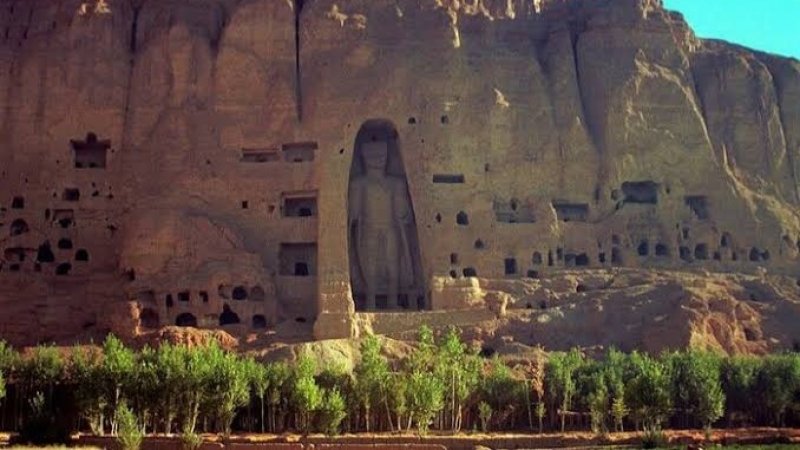 د بودا مجسمه