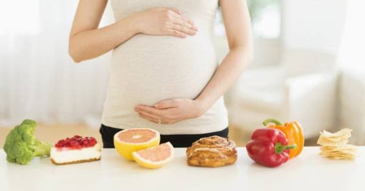 ایا د اومېندوارۍ پر مهال د ترخو خوړو خوړل د ماشوم لپاره زیان لري؟